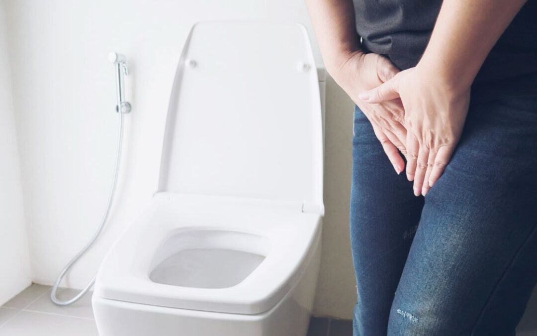 ¿Qué puede provocar incontinencia urinaria en mujeres?