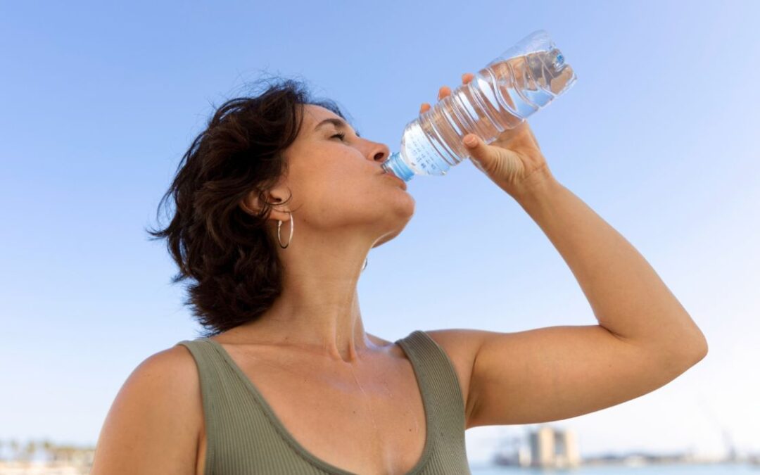 Importancia de la hidratación para la salud urológica